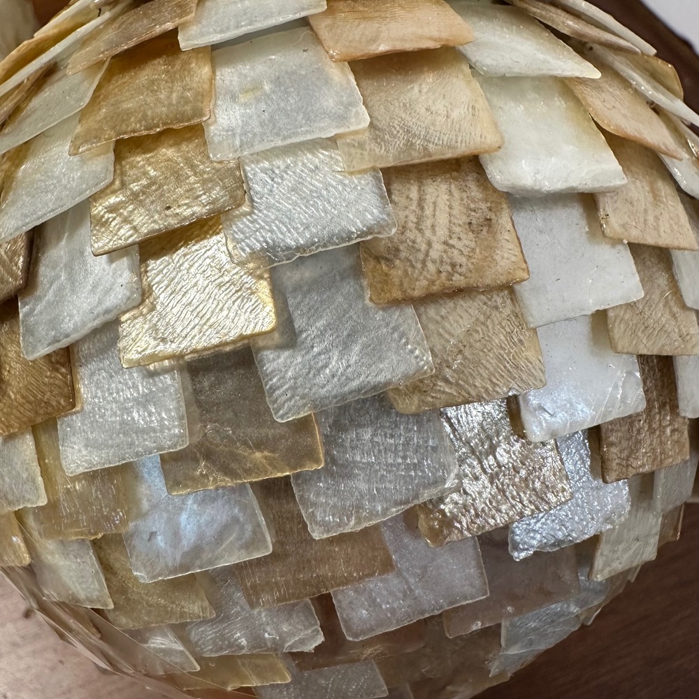 HTF Pier 1 Decorative Spheres Home 4" Gold New Set of 3 Capiz Shell Mosaic Orbs - Picture 5 of 5